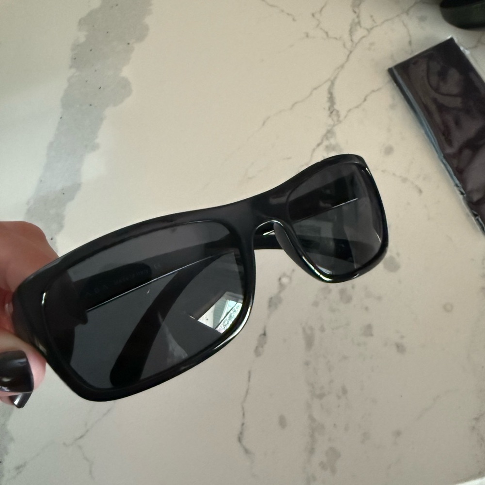NWOT Prada Black Sunglasses with Case, Box & Authenticity Card - Picture 11 of 12